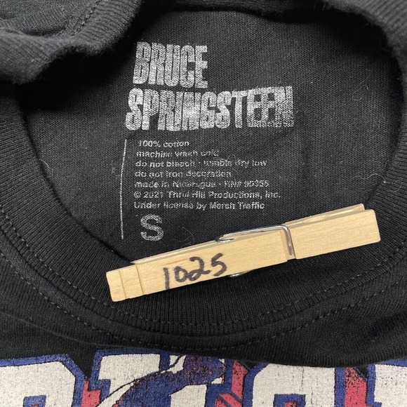 Bruce Springsteen Graphic Music Tee Thrifted Vintage Style Size S - Picture 10 of 10